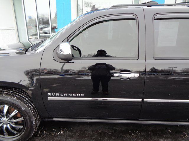 2013 Chevrolet Avalanche LTZ