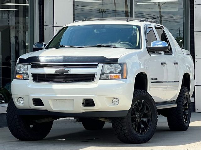 2013 Chevrolet Avalanche LTZ