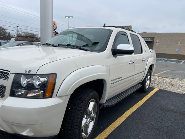 2013 Chevrolet Avalanche LTZ