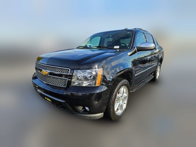 2013 Chevrolet Avalanche LTZ