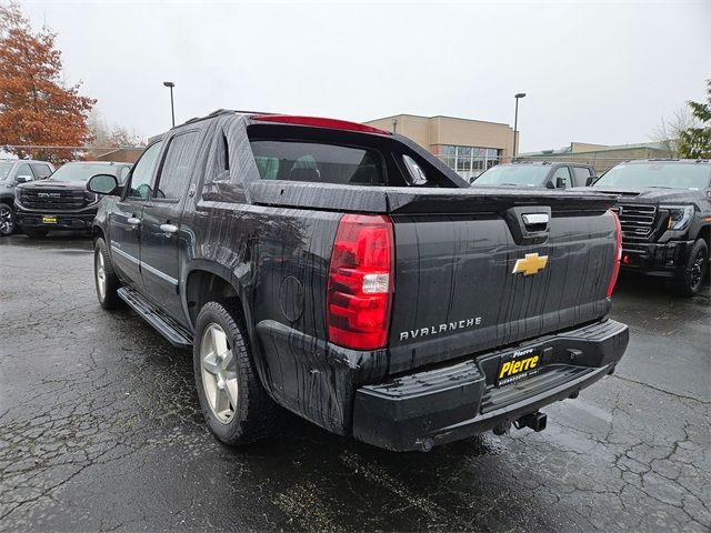 2013 Chevrolet Avalanche LTZ