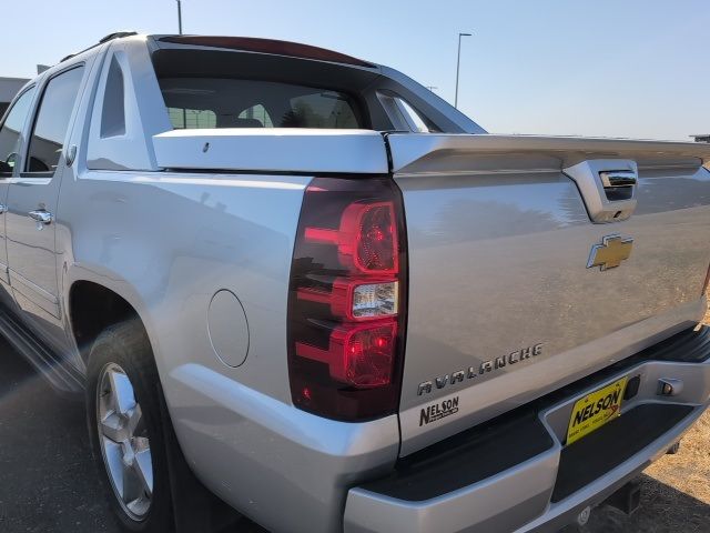 2013 Chevrolet Avalanche LTZ