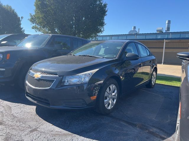 2013 Chevrolet Cruze LS