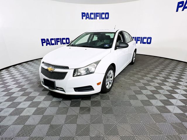 2013 Chevrolet Cruze LS