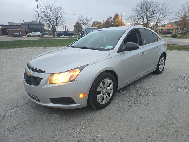 2013 Chevrolet Cruze LS