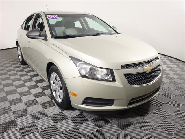 2013 Chevrolet Cruze LS