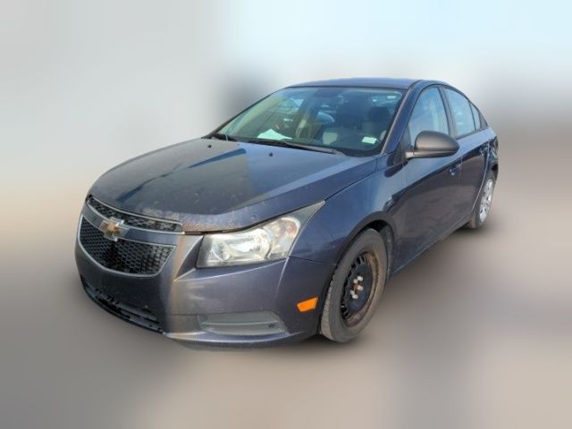 2013 Chevrolet Cruze LS