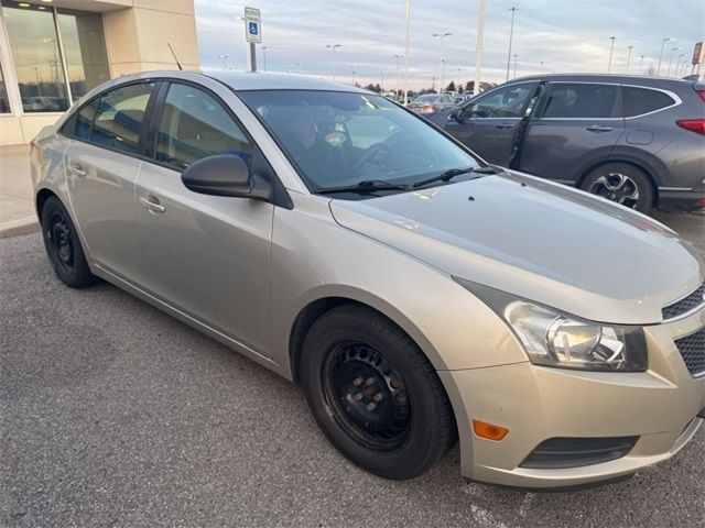 2013 Chevrolet Cruze LS