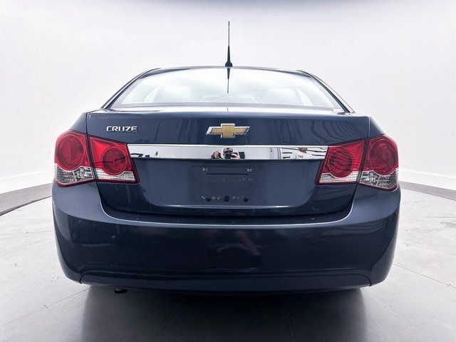 2013 Chevrolet Cruze LS