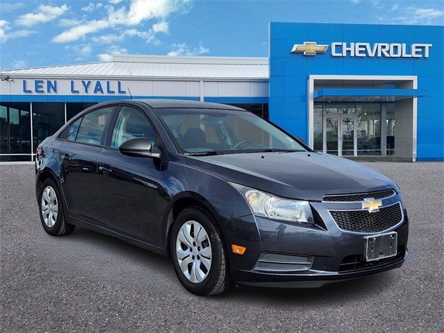 2013 Chevrolet Cruze LS