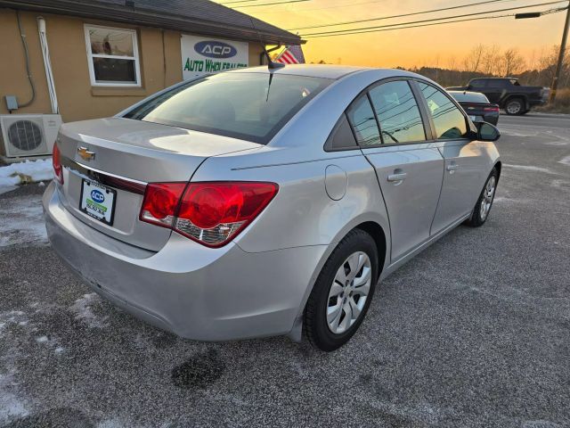 2013 Chevrolet Cruze LS