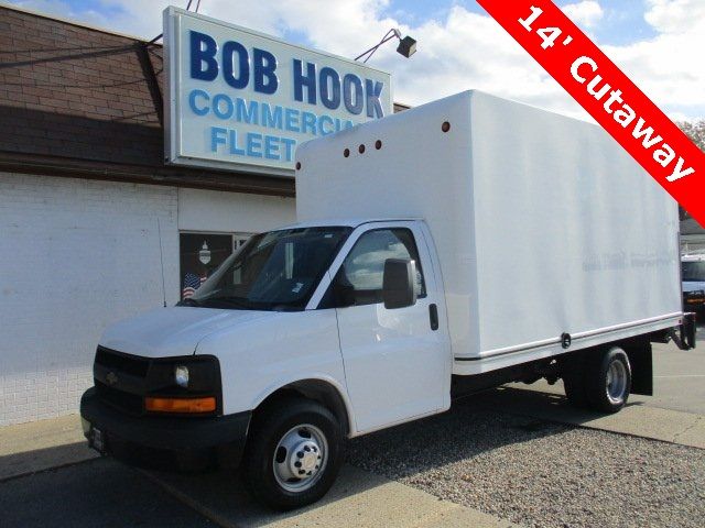 2013 Chevrolet Express Base