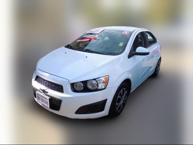 2013 Chevrolet Sonic LS