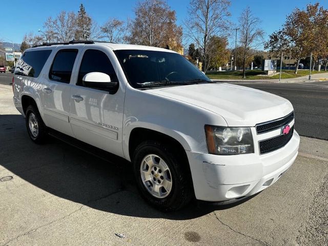 2013 Chevrolet Suburban LS