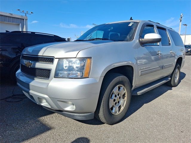 2013 Chevrolet Suburban LS