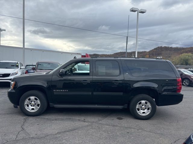 2013 Chevrolet Suburban LT