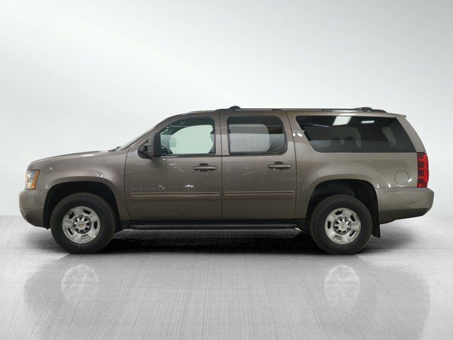 2013 Chevrolet Suburban LS