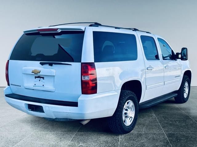 2013 Chevrolet Suburban LS