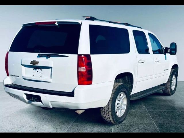 2013 Chevrolet Suburban LS