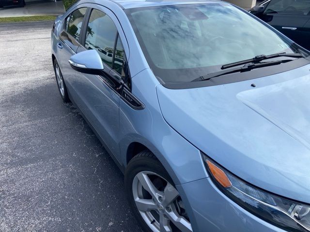 2013 Chevrolet Volt Base