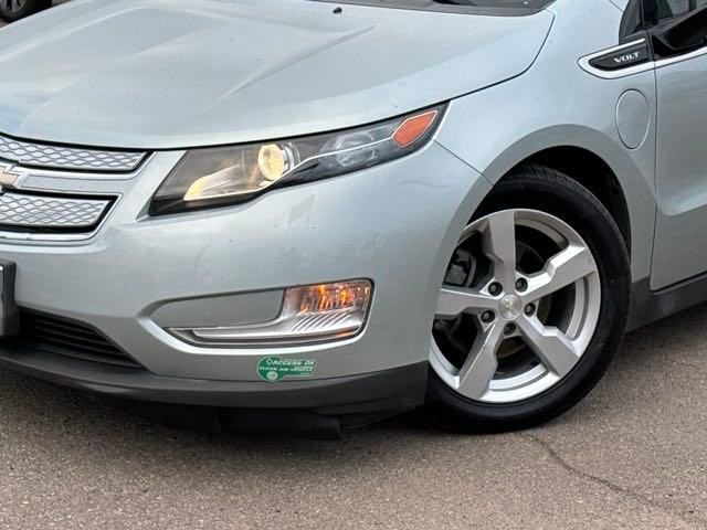 2013 Chevrolet Volt Base