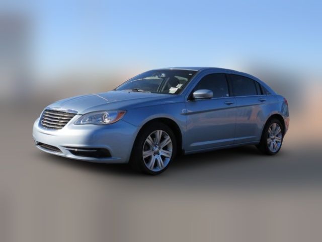 2013 Chrysler 200 Touring