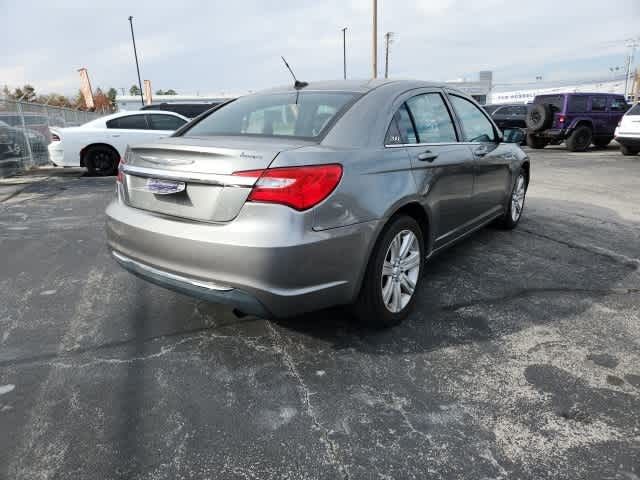 2013 Chrysler 200 LX