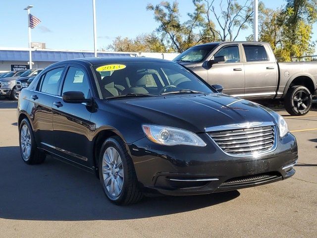 2013 Chrysler 200 LX