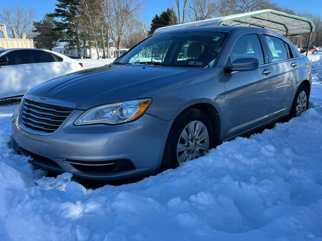 2013 Chrysler 200 LX