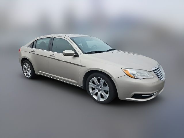 2013 Chrysler 200 LX