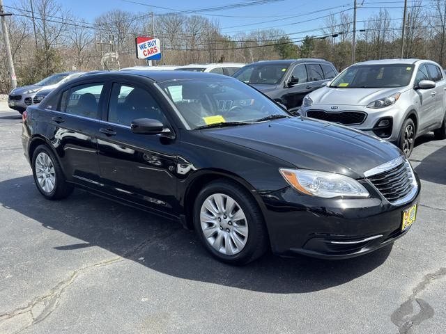 2013 Chrysler 200 LX