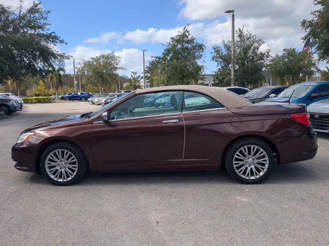 2013 Chrysler 200 Limited