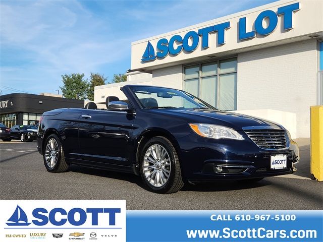 2013 Chrysler 200 Limited