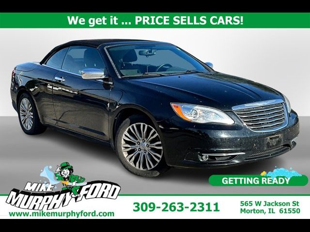 2013 Chrysler 200 Limited