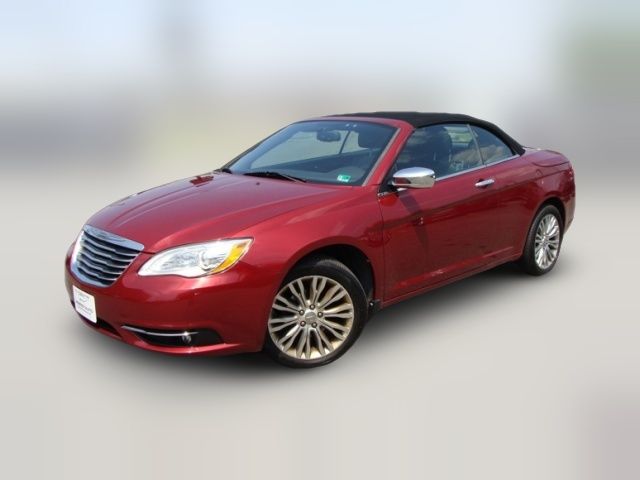 2013 Chrysler 200 Limited