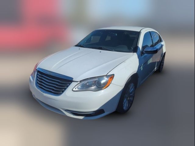 2013 Chrysler 200 Limited