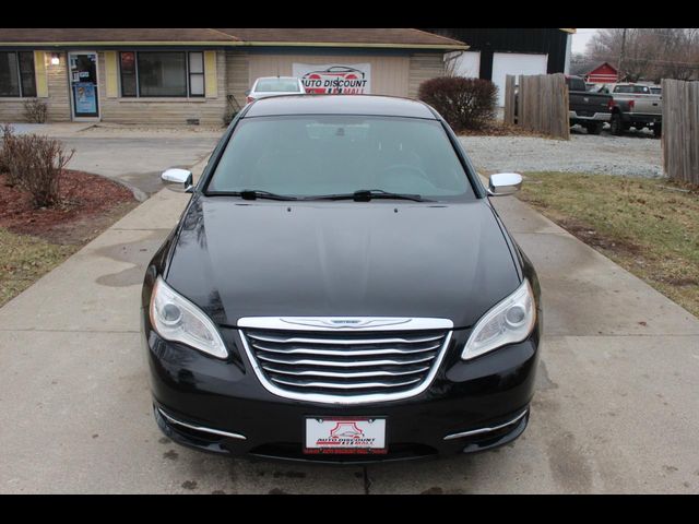 2013 Chrysler 200 Limited