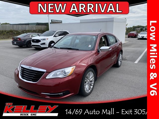 2013 Chrysler 200 Limited