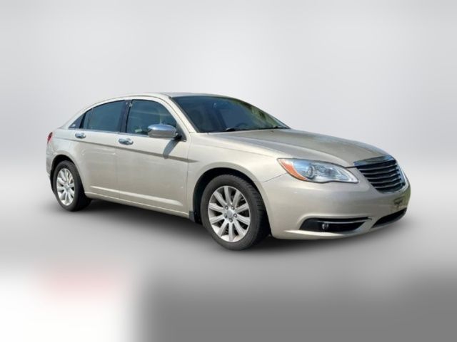 2013 Chrysler 200 Limited