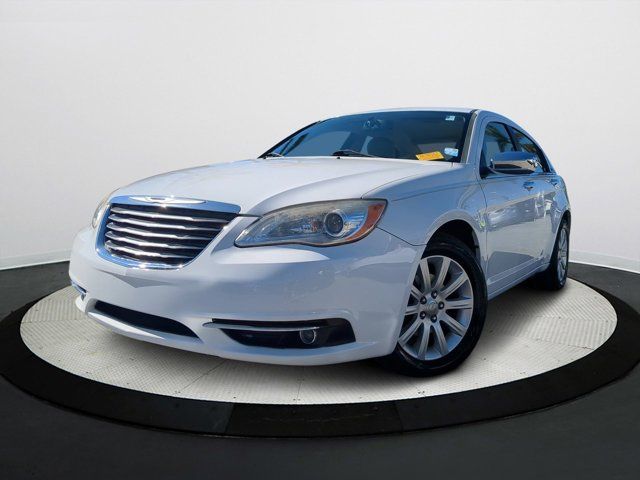 2013 Chrysler 200 Limited