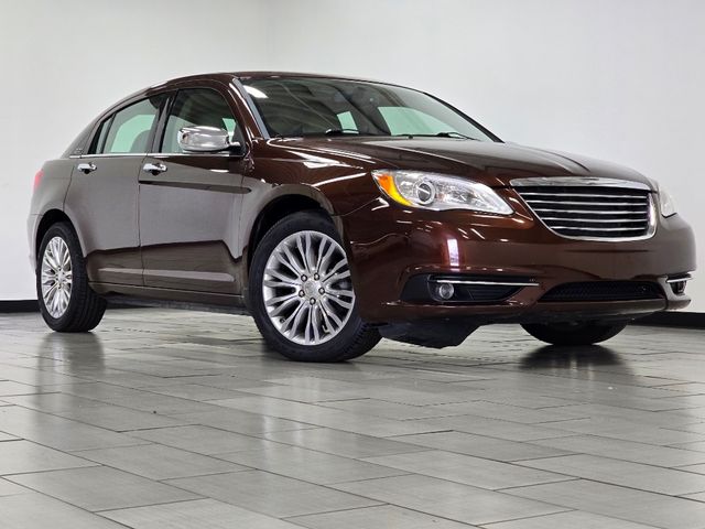 2013 Chrysler 200 Limited