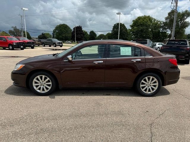 2013 Chrysler 200 Limited