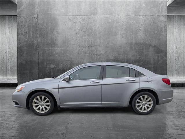 2013 Chrysler 200 Limited