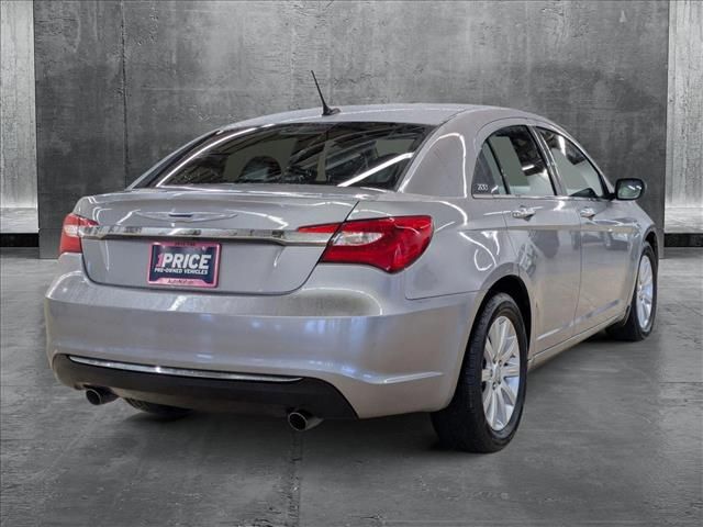 2013 Chrysler 200 Limited