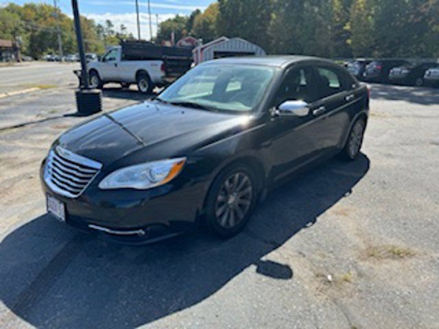 2013 Chrysler 200 Limited