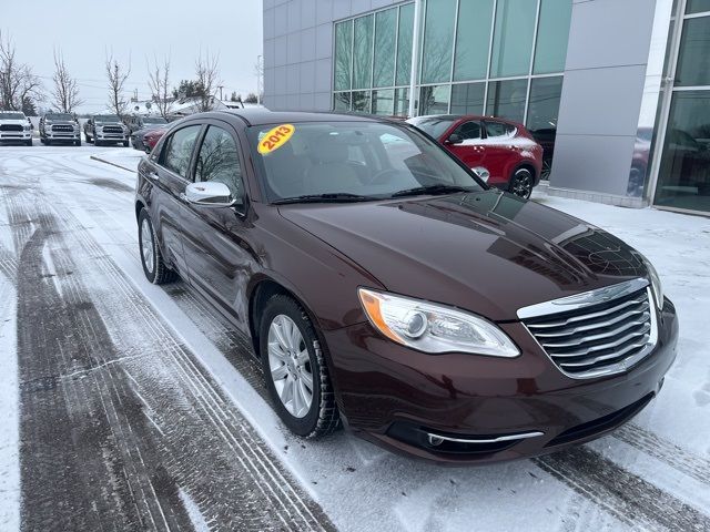 2013 Chrysler 200 Limited