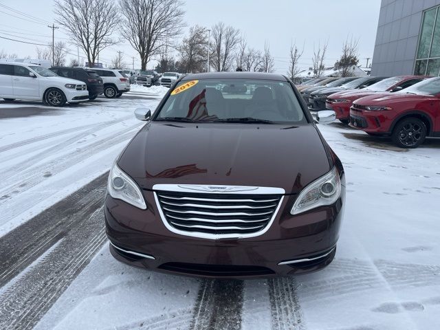 2013 Chrysler 200 Limited