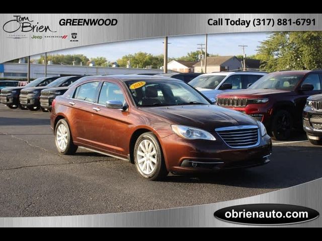 2013 Chrysler 200 Limited