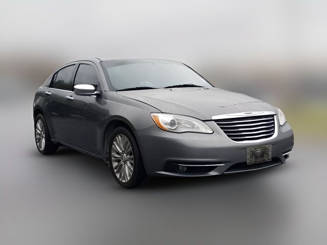 2013 Chrysler 200 Limited