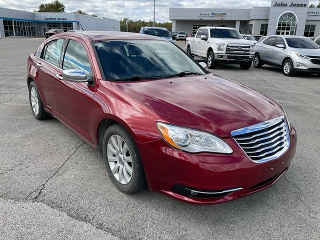 2013 Chrysler 200 Limited